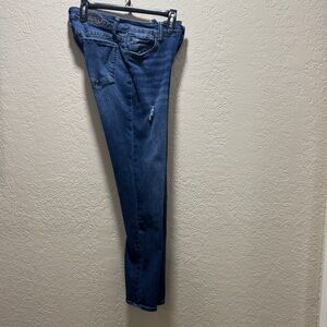 Kut from the Kloth Indigo Straight Leg Jeans